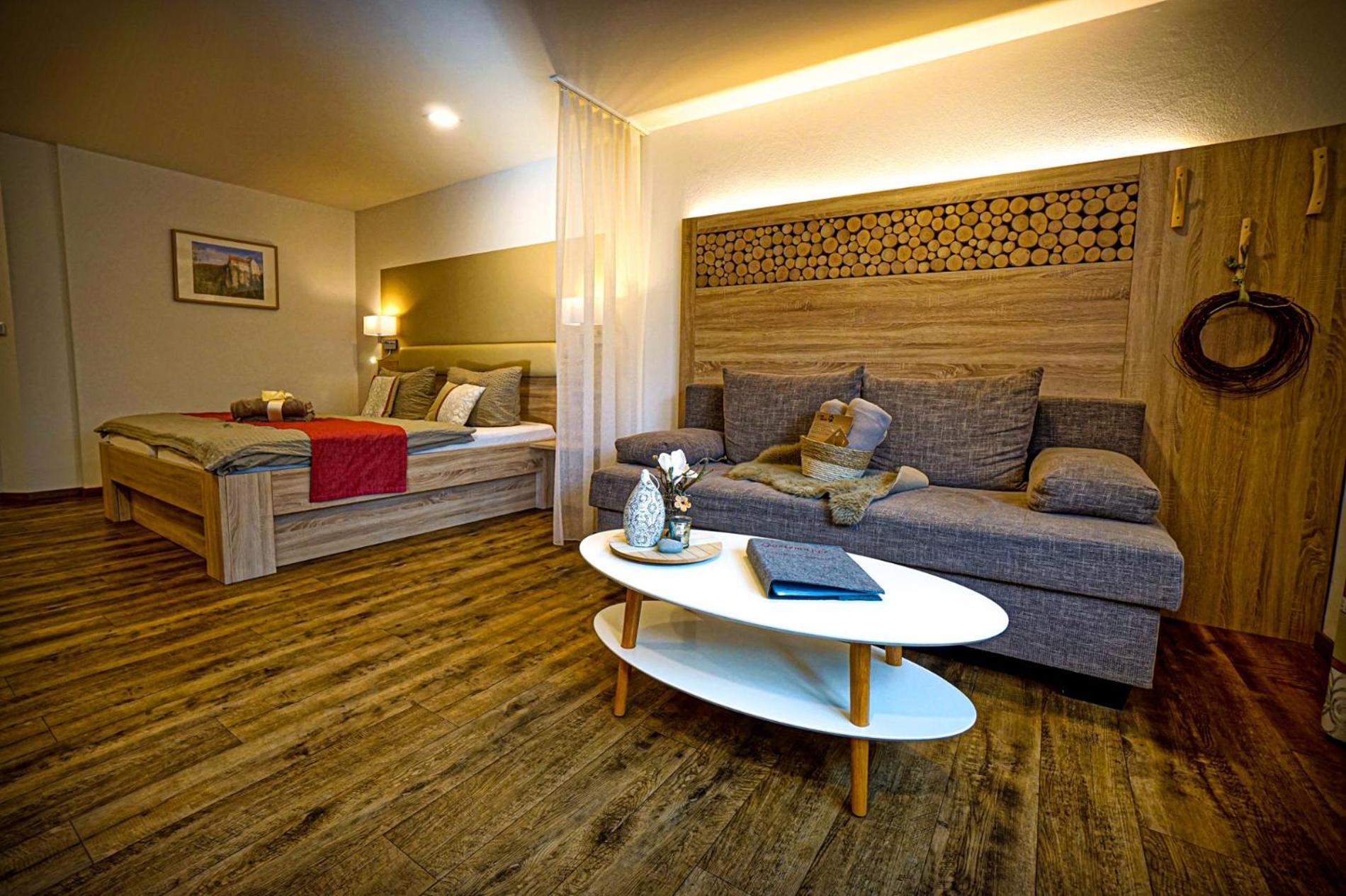 Pension Carlbauer เคลไฮม์ ภายนอก รูปภาพ